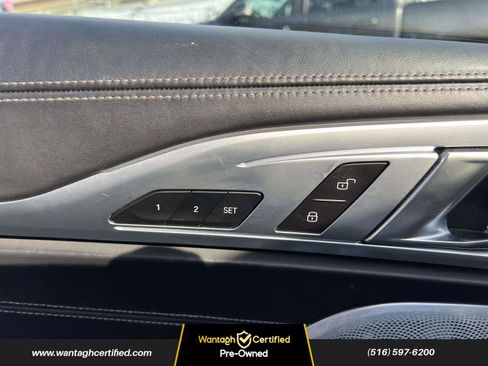 Used 2021 BMW M850i xDrive Convertible image 19