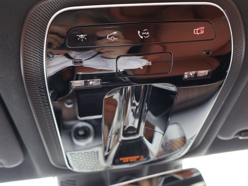 Used 2026 Mercedes-Benz C 300 Sedan image 41