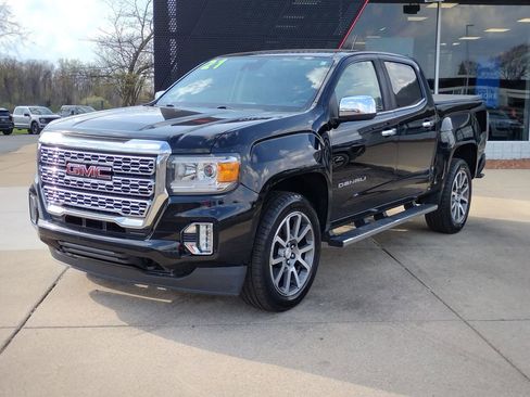 Used 2021 GMC Canyon Denali AWD/4WD image 1