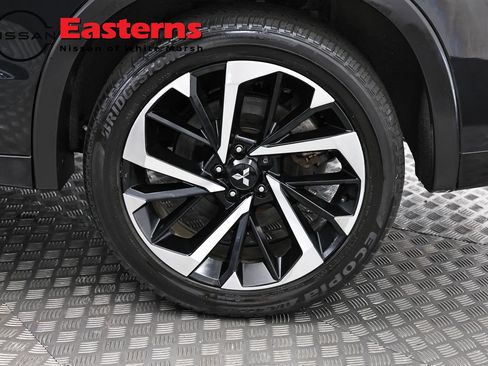Used 2024 Mitsubishi Outlander SEL AWD/4WD image 34