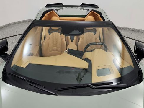 Used 2024 Chevrolet Corvette E-Ray w/ Stealth Interior Trim Package AWD/4WD image 13
