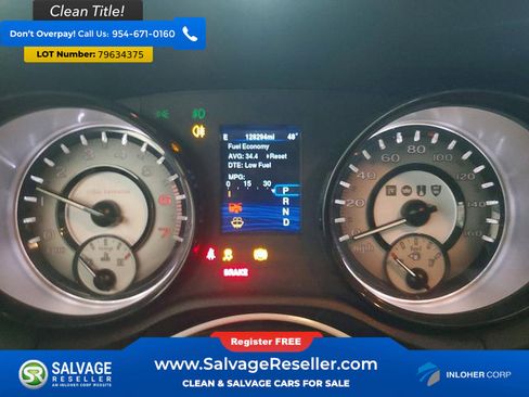 Used 2013 Chrysler 300 C image 12
