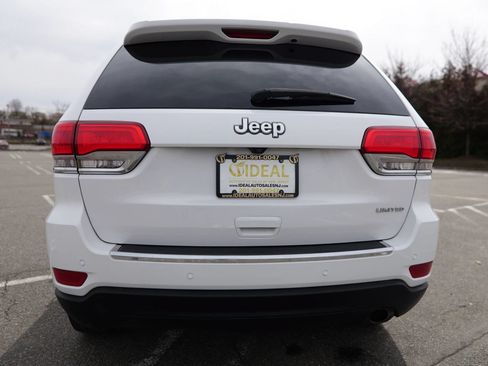 Used 2017 Jeep Grand Cherokee Limited w/ Luxury Group II RWD image 8