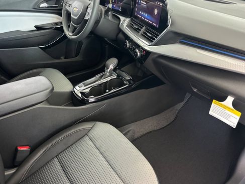 New 2026 Chevrolet Trax LT FWD image 16