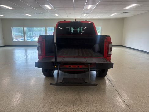 Used 2022 Ford F150 Raptor w/ Raptor 37 Performance Package AWD/4WD image 11
