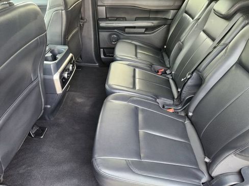 Used 2024 Ford Expedition Max XLT RWD image 25