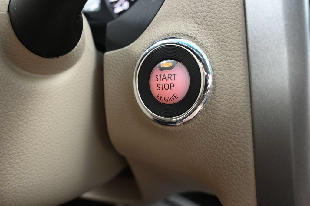Used 2015 Nissan Altima 2.5 SV w/ Convenience Package FWD image 23