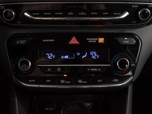 Used 2018 Hyundai Ioniq Blue image 29