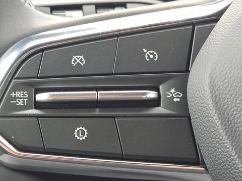 New 2026 Chevrolet Traverse LT w/ Driver Confidence Package image 27