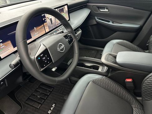 New 2026 Nissan Leaf Platinum+ image 9