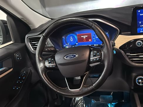 Used 2021 Ford Escape Titanium w/ Titanium Elite Package AWD/4WD image 23