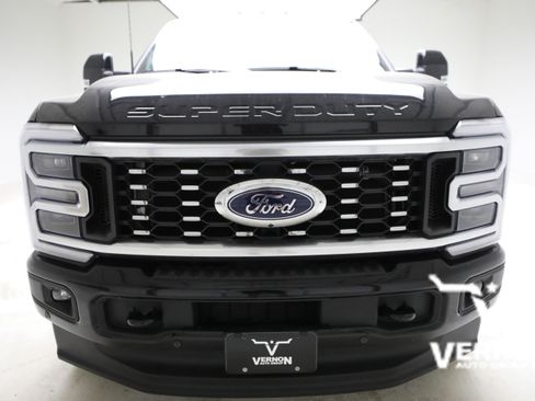 New 2026 Ford F350 Platinum image 8