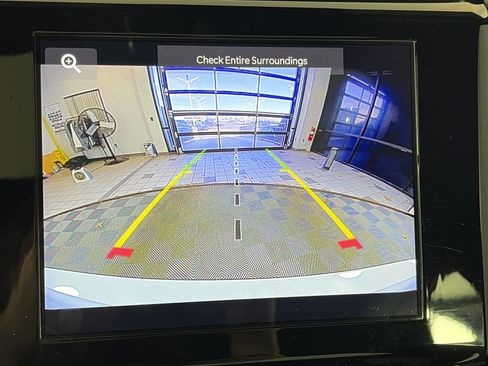 Used 2025 Jeep Grand Cherokee L Altitude image 23