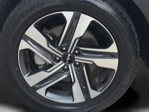 Certified 2022 Kia Sorento SX Prestige w/ Panoramic Sunroof Package image 31