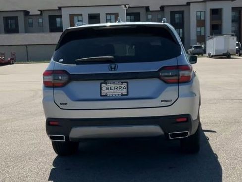 New 2026 Honda Pilot image 7