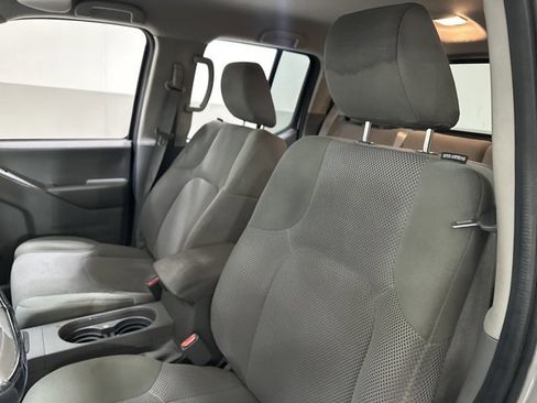 Used 2019 Nissan Frontier SV w/ Value Truck Package image 5