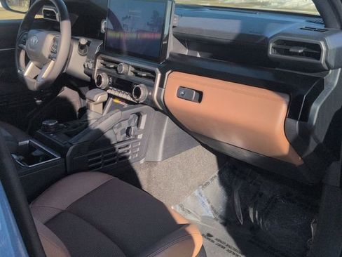 Certified 2025 Toyota 4Runner Limited image 30