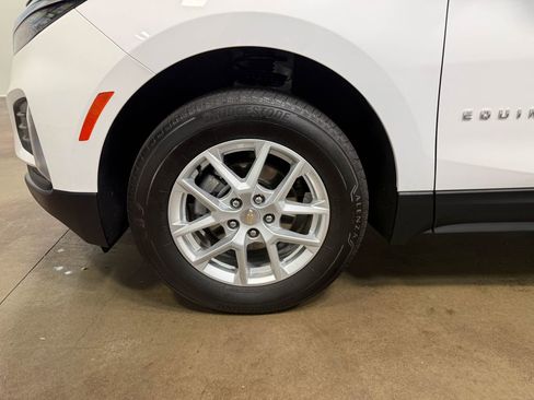 Used 2024 Chevrolet Equinox LT AWD/4WD image 86