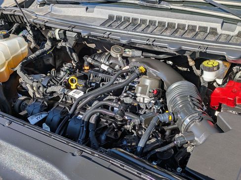 Used 2023 Ford Edge ST-Line w/ Class II Trailer Tow Package image 34