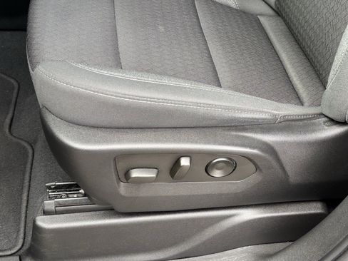 Used 2022 Chevrolet Tahoe LS image 14