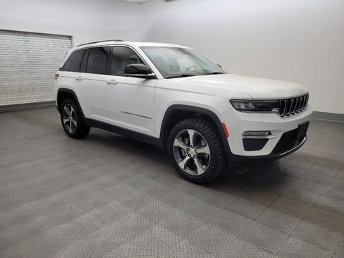 Used 2022 Jeep Grand Cherokee Limited 4xe AWD/4WD image 11