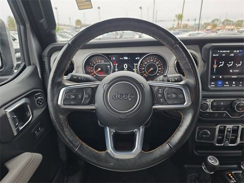 Used 2021 Jeep Wrangler Unlimited Sahara image 18