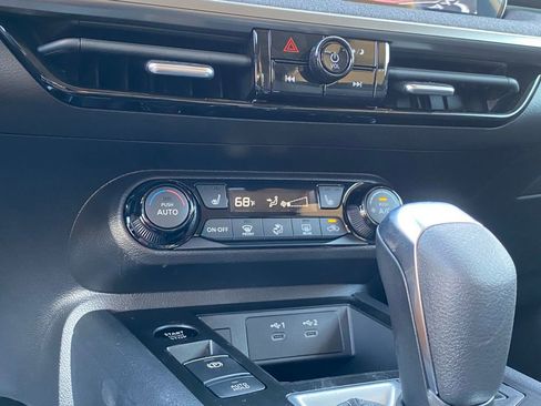 New 2026 Nissan Kicks SV w/ SV Premium Package image 25