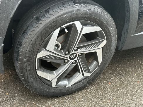 Used 2023 Hyundai Tucson Limited image 7