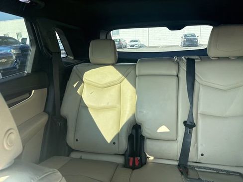 Used 2018 Cadillac XT5 Luxury w/ Driver Awareness Package image 24