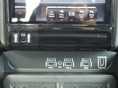 New 2026 RAM 3500 Limited image 25