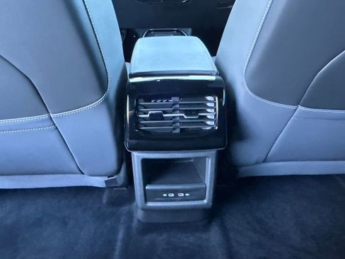 Used 2023 Volkswagen ID.4 Pro S image 51