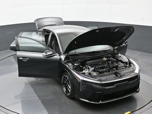 Used 2025 Kia K4 GT-Line w/ GT-Line Sunroof Package FWD image 44