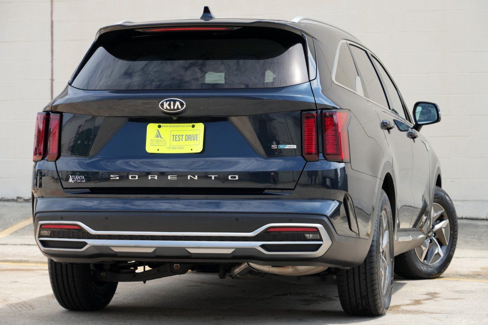 Used 2021 Kia Sorento S FWD image 4
