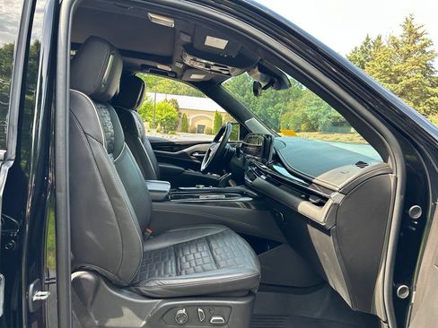 Used 2024 Cadillac Escalade ESV V w/ LPO, Floor Liner Package AWD/4WD image 54