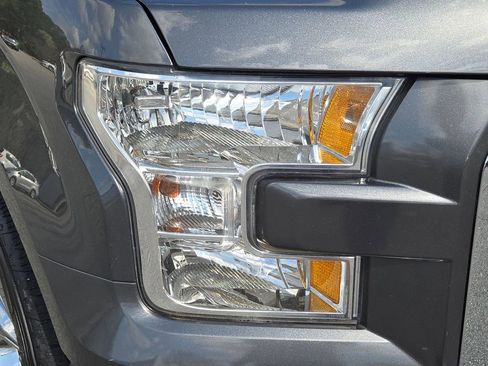 Used 2017 Ford F150 XLT w/ Equipment Group 302A Luxury image 5