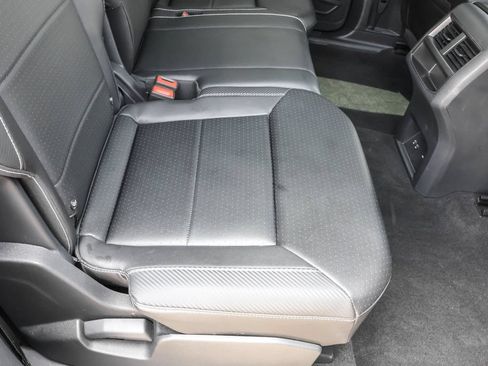 Used 2023 Volkswagen Atlas Cross Sport SE w/ Panoramic Sunroof Package AWD/4WD image 36