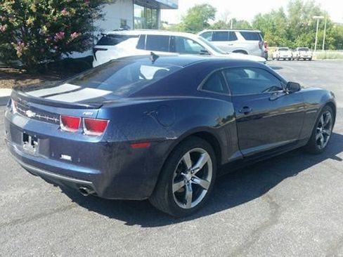 Used 2010 Chevrolet Camaro LT w/ RS Package RWD image 5