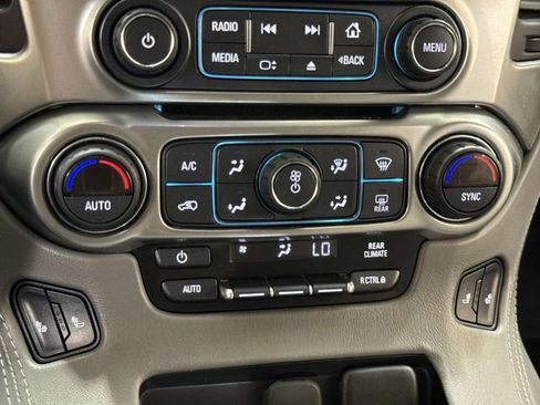 Used 2018 Chevrolet Tahoe LT RWD image 18