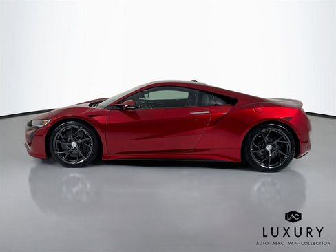 Used 2017 Acura NSX AWD/4WD image 9