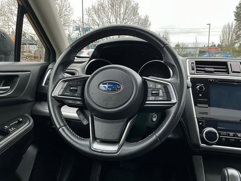 Used 2018 Subaru Outback 2.5i Premium image 20