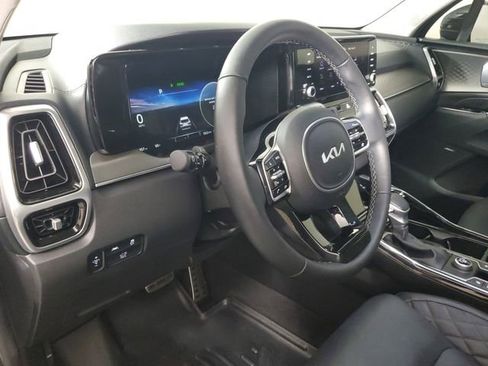 Used 2022 Kia Sorento SX image 23