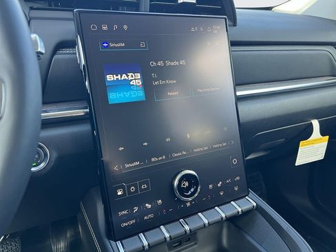 New 2026 GMC Terrain Denali AWD/4WD image 17