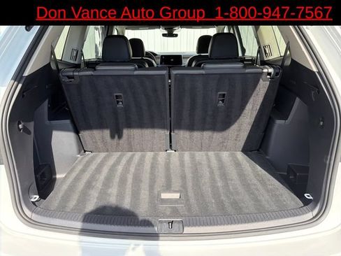 Used 2025 Volkswagen Atlas SE FWD image 19