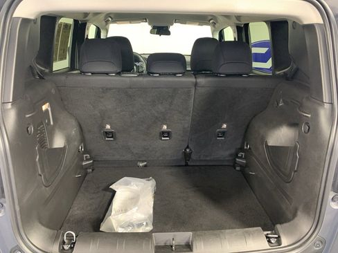 Used 2022 Jeep Renegade Latitude image 35