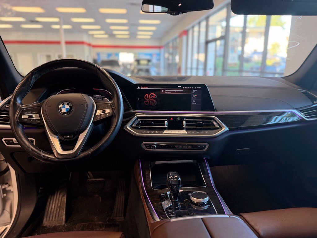 Used 2019 BMW X5 xDrive40i w/ Convenience Package AWD/4WD image 14