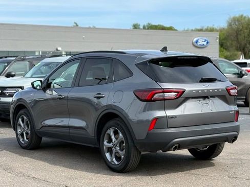 Used 2025 Ford Escape ST-Line AWD/4WD image 36