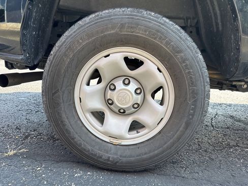 Used 2023 Toyota Tacoma SR image 19