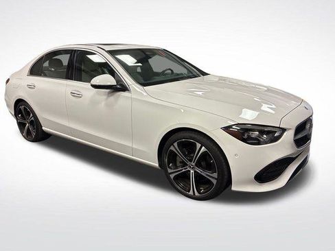 Used 2024 Mercedes-Benz C 300 Sedan image 37