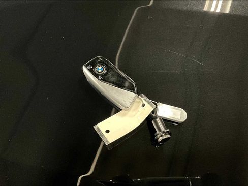 Used 2024 BMW X7 xDrive40i image 27