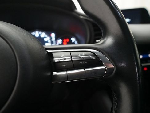 Used 2023 MAZDA MAZDA3 s image 19